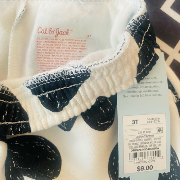 Cat & Jack Black Heart Print Sweat Shirt with matching Jogger Pants - Picture 5 of 5